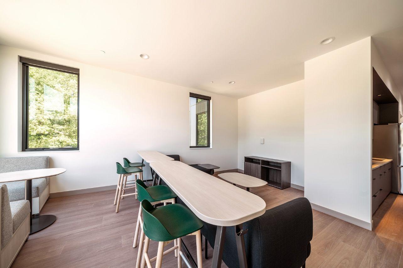 Project gallery image 9